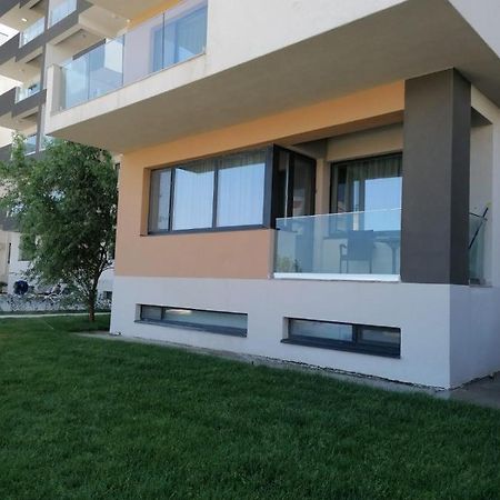 Beach View Apartment Нэводари Экстерьер фото