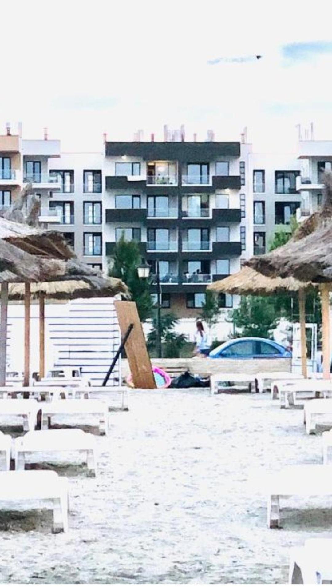 Beach View Apartment Нэводари Экстерьер фото